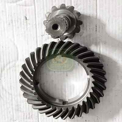 Bagian Diferensial Traktor tahan lama RE204873 Bevel Gear Untuk