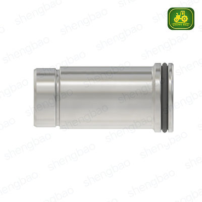 Bagian Mesin RE527456 Injektor Sleeve Assy Untuk Traktor 210G 544J 700J 710J 1450
